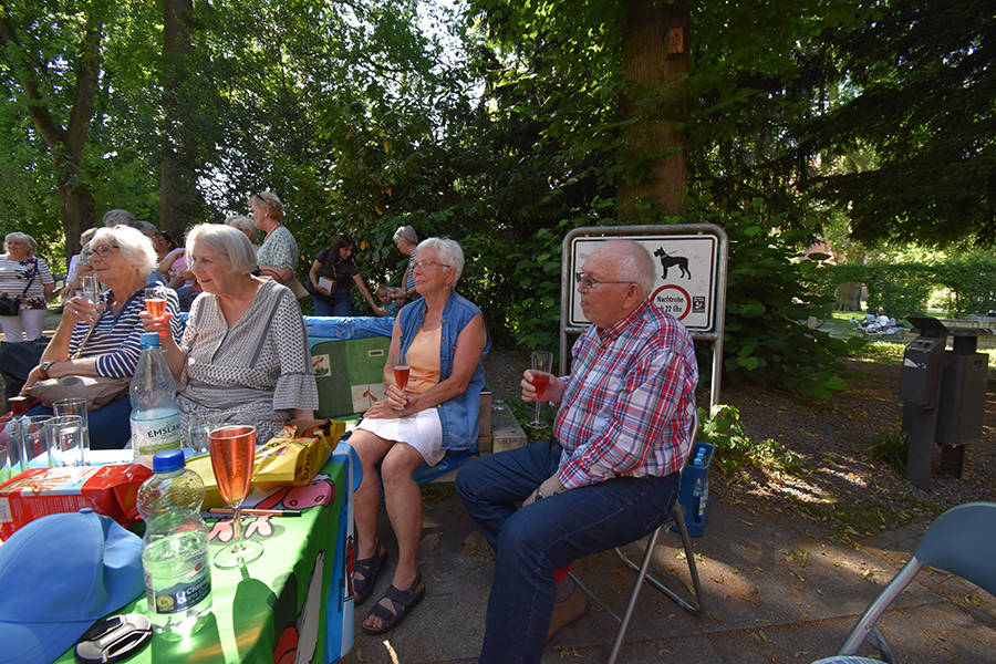 2023 06 25 SNC Buecherschrankgeburtstag