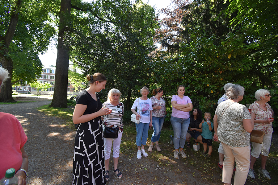 2023 06 25 SNC Buecherschrankgeburtstag