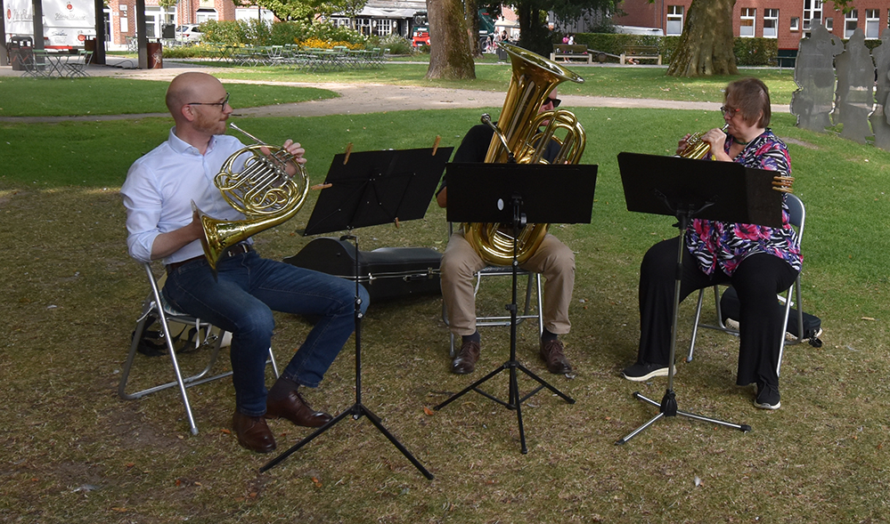 2024 08 29 SNC Lesung im Schlosspark 0005w