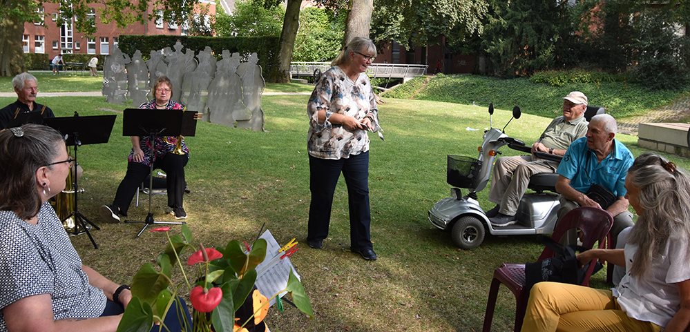 2024 08 29 SNC Lesung im Schlosspark 0009w