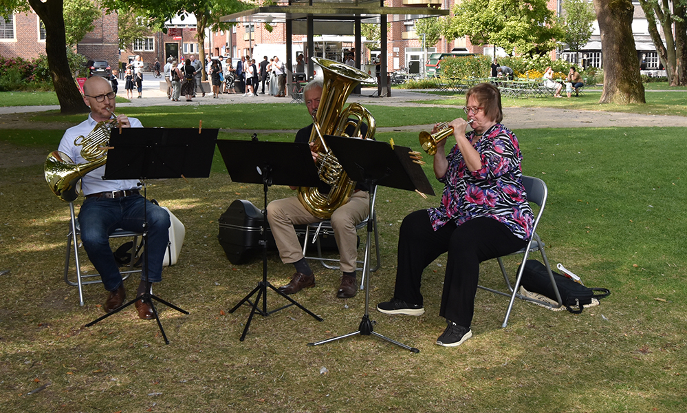 2024 08 29 SNC Lesung im Schlosspark 0012w